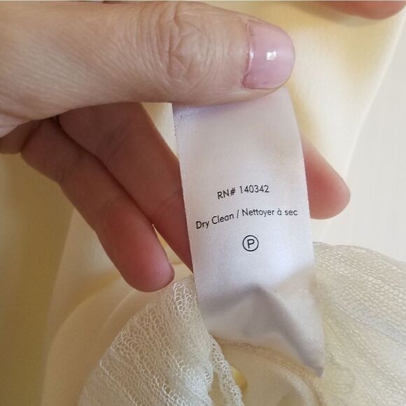 Elizabeth and James Angela Asymmetrical Ruffle Top - Picture 5 of 8